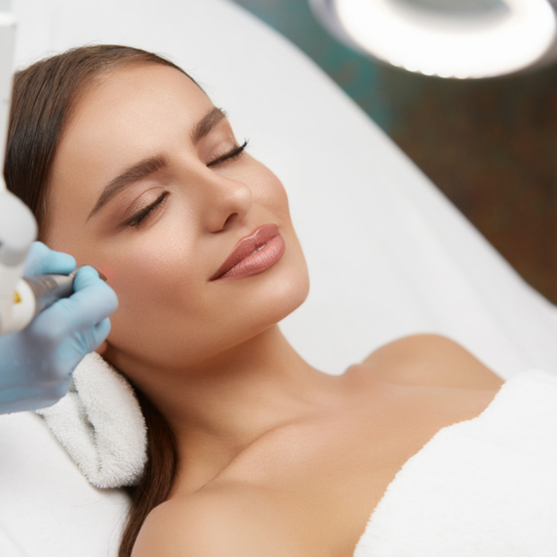 فوائد المايكرونيدلنغ للحصول على بشرة نضرة 