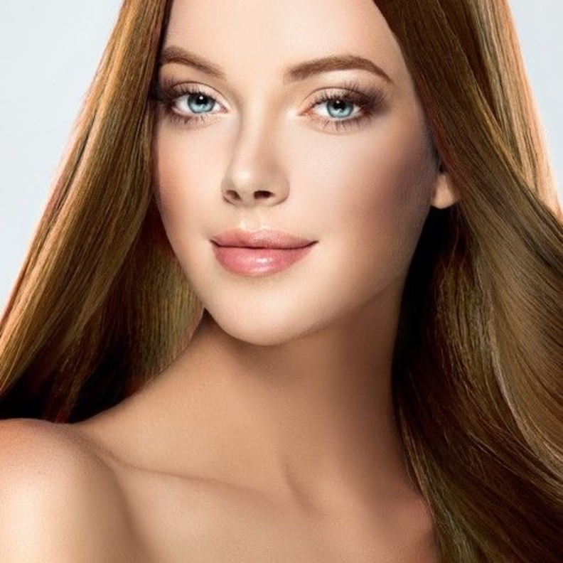  5 خلطات طبيعية بالافوكادو لتطويل وتكثيف الشعر