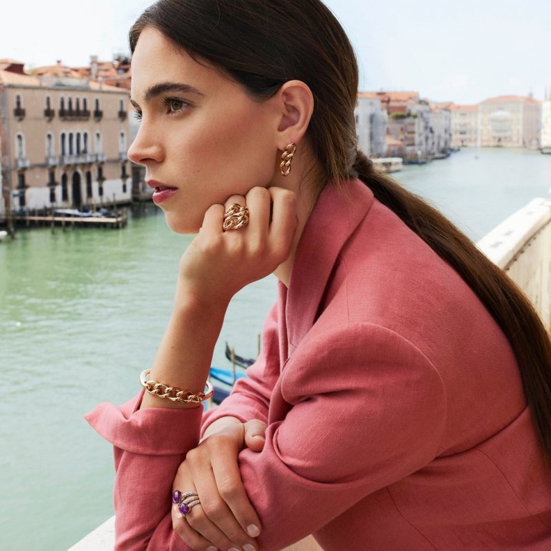 مجموعة  CATENE  من POMELLATO: التفسير الحديث للسلسلة التي لا يحدها زمن