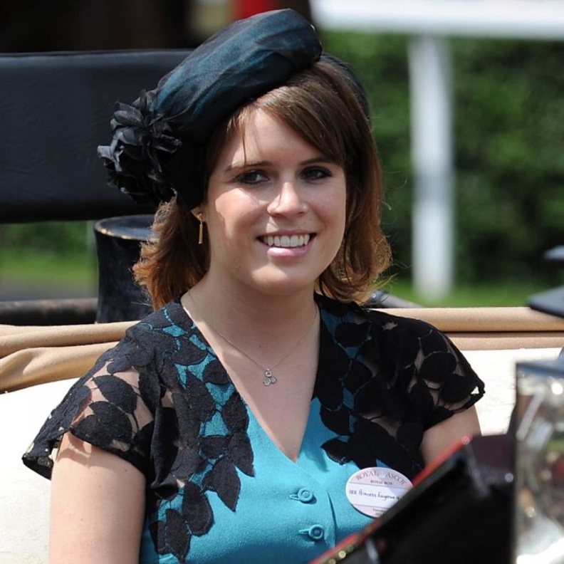 الأميرة يوجين تهنئ "ابن عمها العزيز" هاري بولادة طفلته