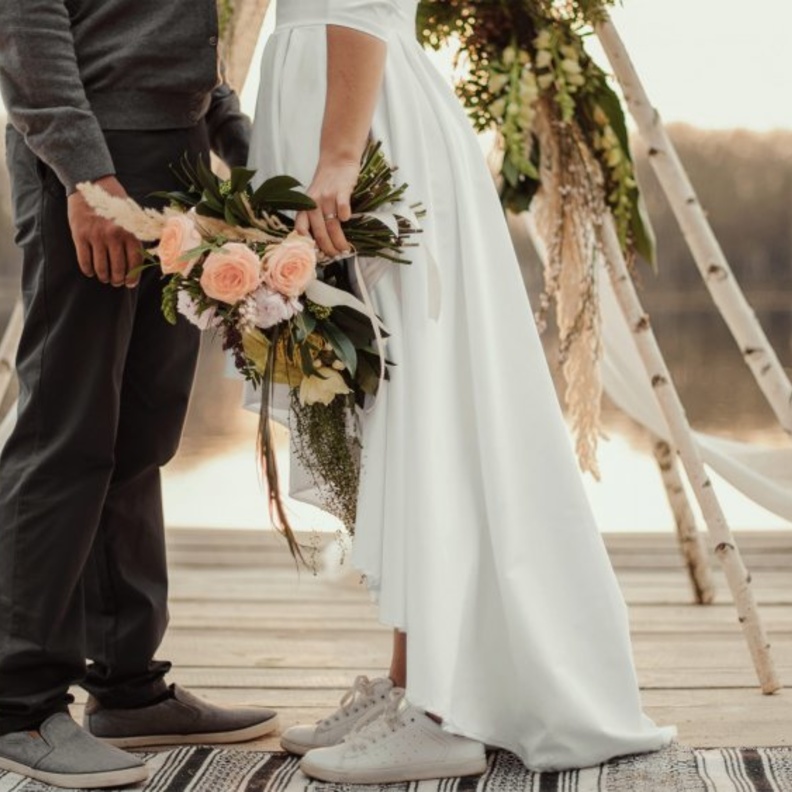  عروس تهدد والديها قبل حفل زفاف ،والسبب !