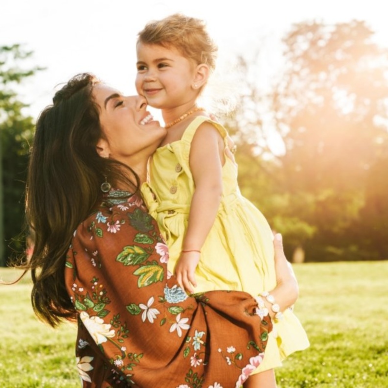 ريشا بهاجاري، إحدى متعاملات زيورخ في دبي