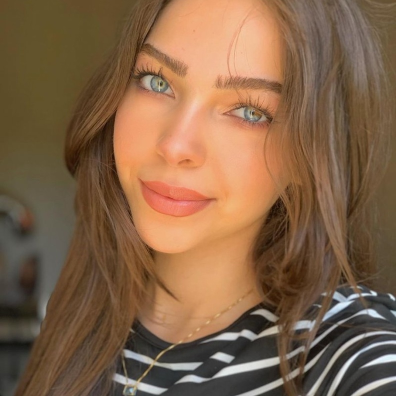 يارا بو منصف