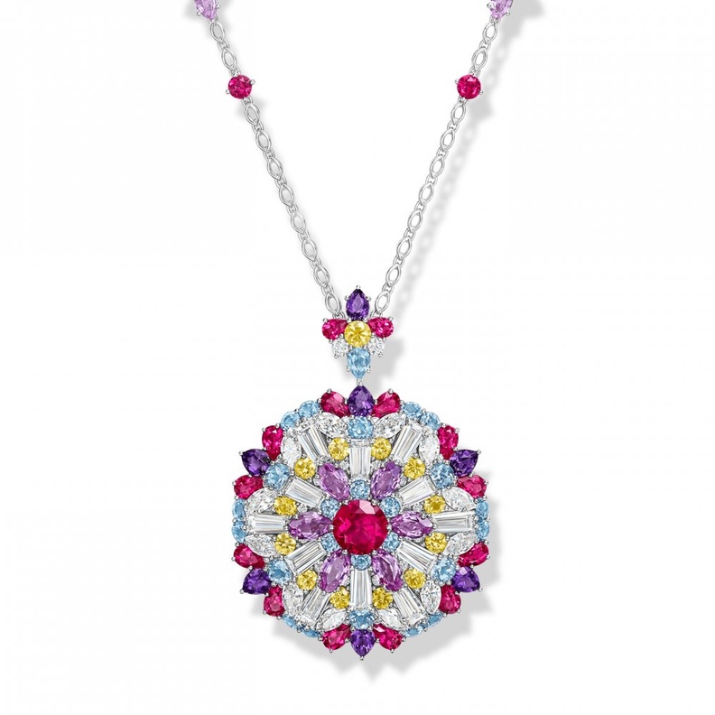 قلادة Kaleidoscope rubellite من هاري وينستون Harry Winston