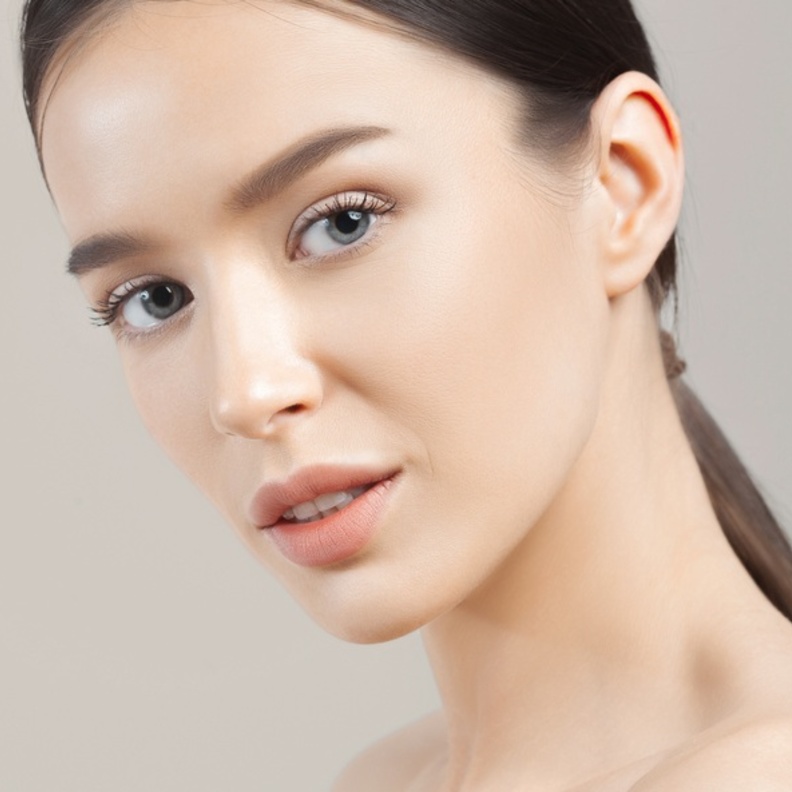 روتين العناية بالبشرة في الإجازة الصيفية