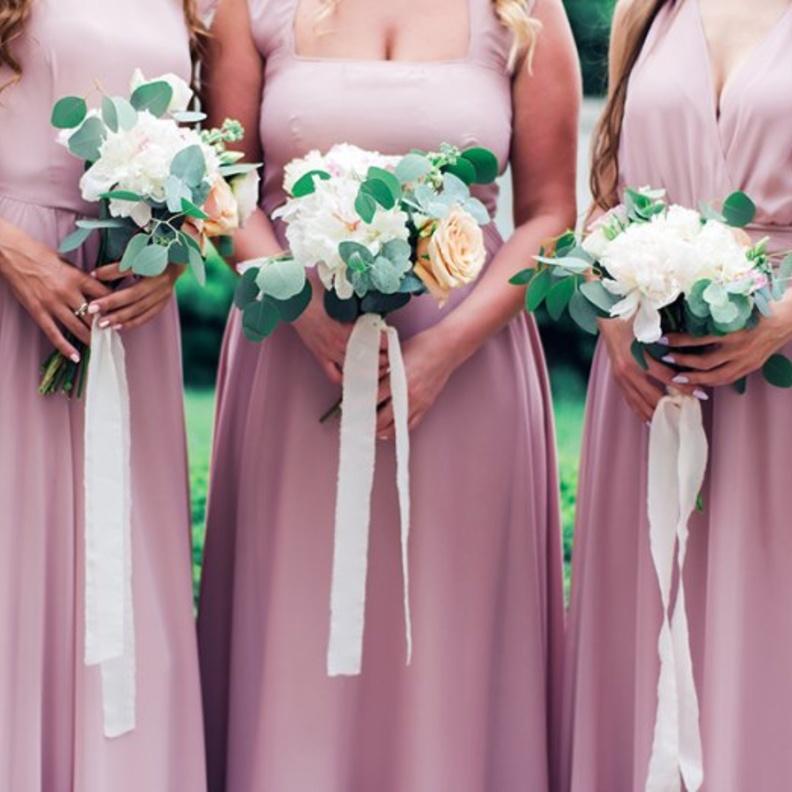  انسحاب 4 من وصيفات الشرف