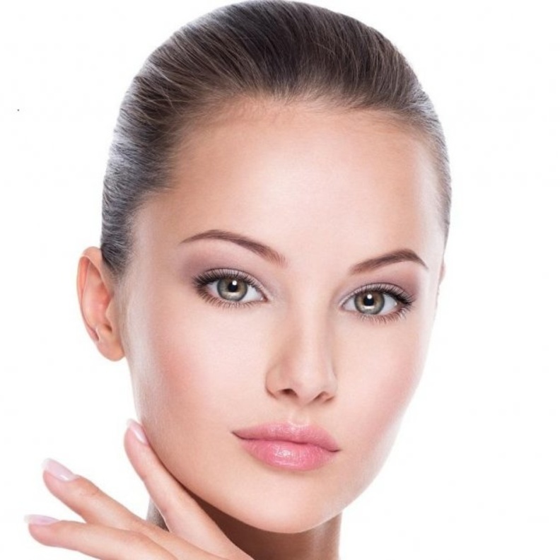 طريقة عمل ماسكات طبيعية لشد البشرة وإعادة شبابها