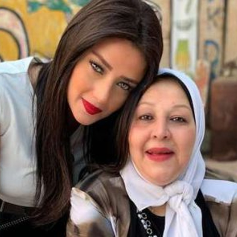 رضوى الشربيني