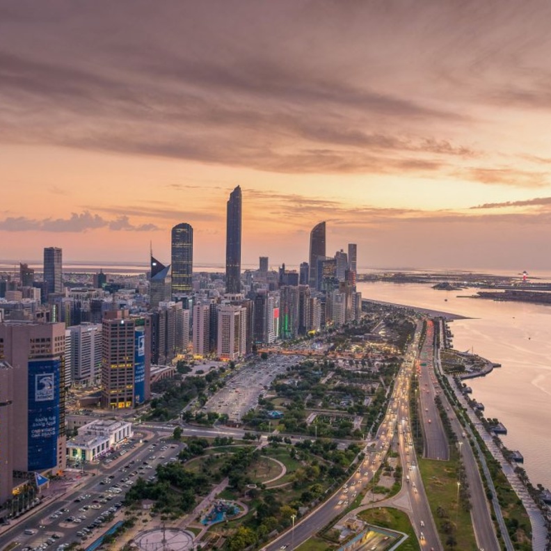 أبوظبي الأولى عربيا وشرق أوسطيا كأفضل المدن الملائمة للعيش للعام 2021