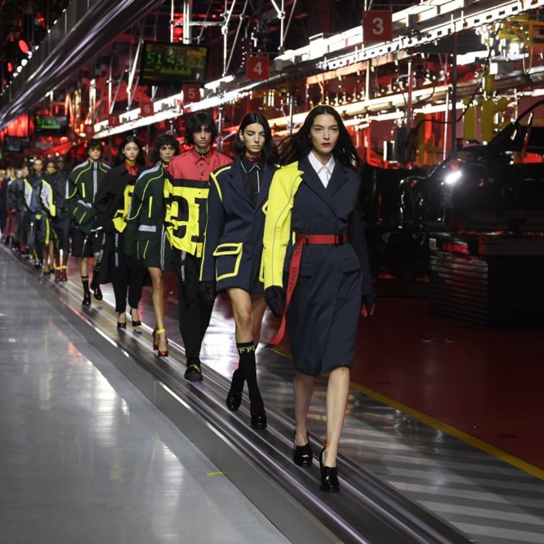 فيراري من عالم السيارات إلى صناعة الأزياء الفاخرة والمطاعم