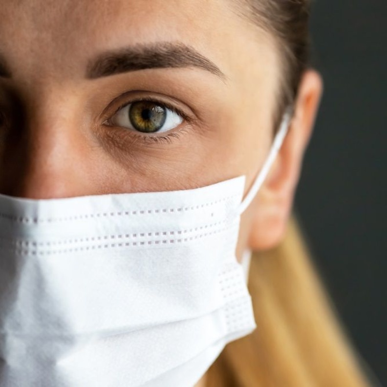 ما هي اعراض مرض الفطر الاسود الاولى