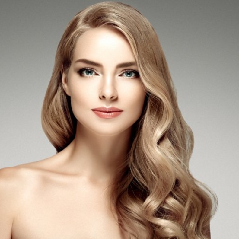  خلطات طبيعية بالافوكادو للعناية بالشعر المصبوغ التالف 2021