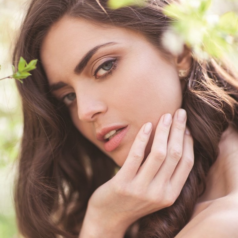 دليل جمالك ... عطور تخطف الأضواء