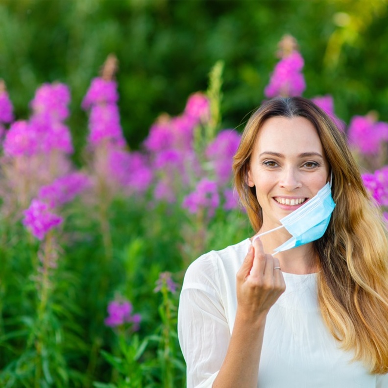  تاثيرات الكمامة على صحة الفم والاسنان