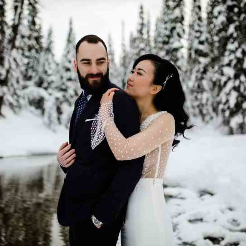  الطعام الرائع والأقل تكلفة يعد أيضا من مميزات حفلات الزفاف الشتوية