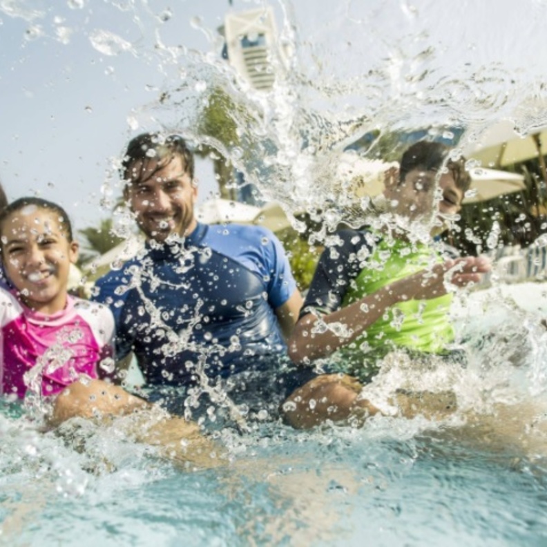 حديقة "وايلد وادي" المائية.. تجربة مشوقة لعشاق الألعاب المائية في دبي