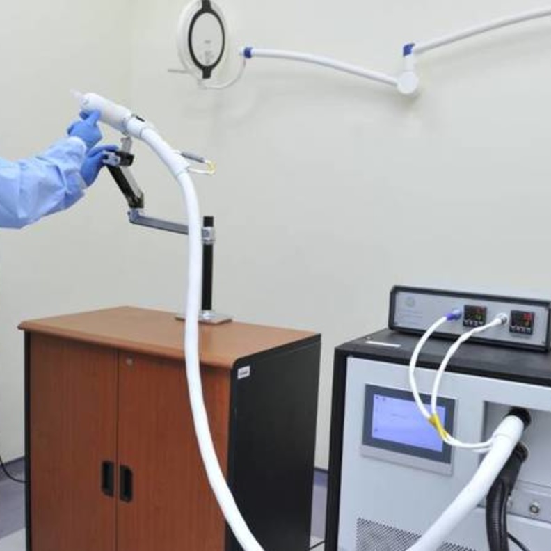 الإمارات تعتمد أجهزة مسح متطورة للكشف عن المصابين بفيروس كورونا