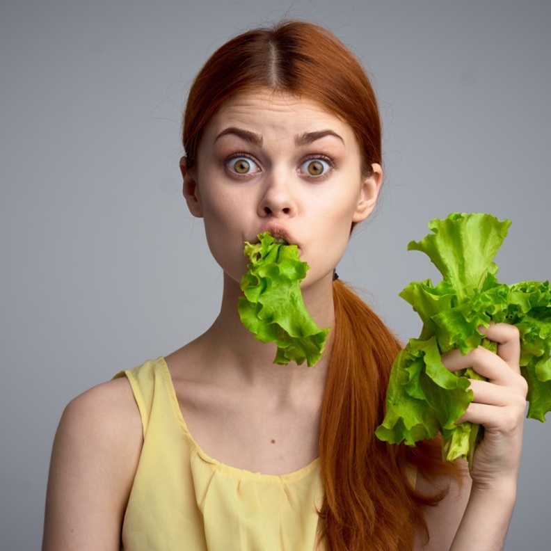  ما هي حقيقة فوائد تناول الخس قبل النوم