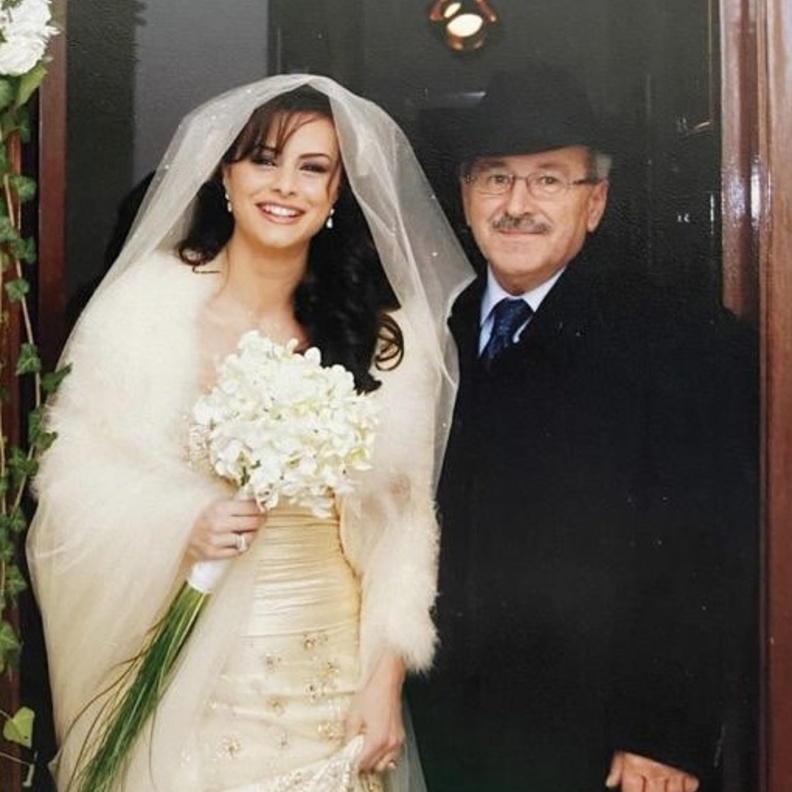 نور اللبنانية ووالدها