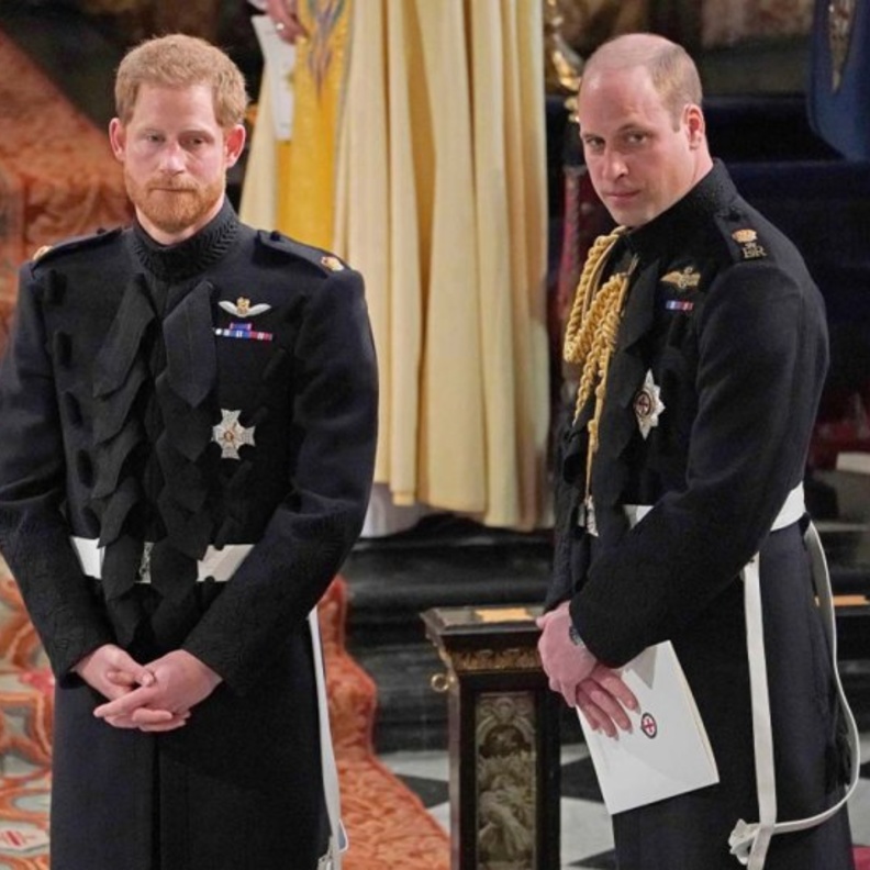 مشادة تليفونية حادة بين وليام وهاري انتهت بفصل عائلة ساسيكس من عن قصر كنسينغتون