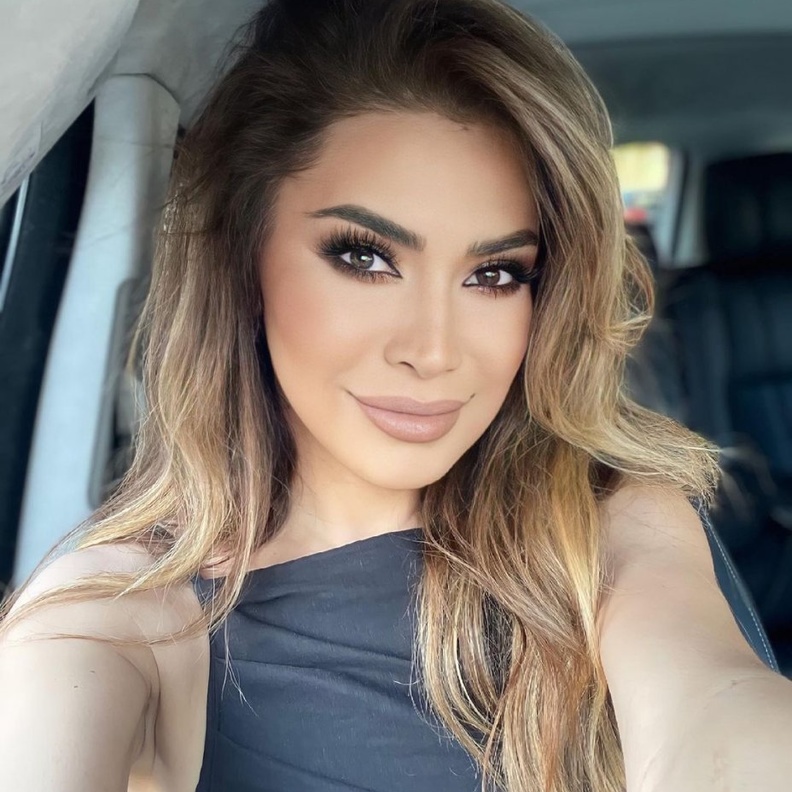 نوال الزغبي قبل وبعد المكياج كيف تتغير ملامحها
