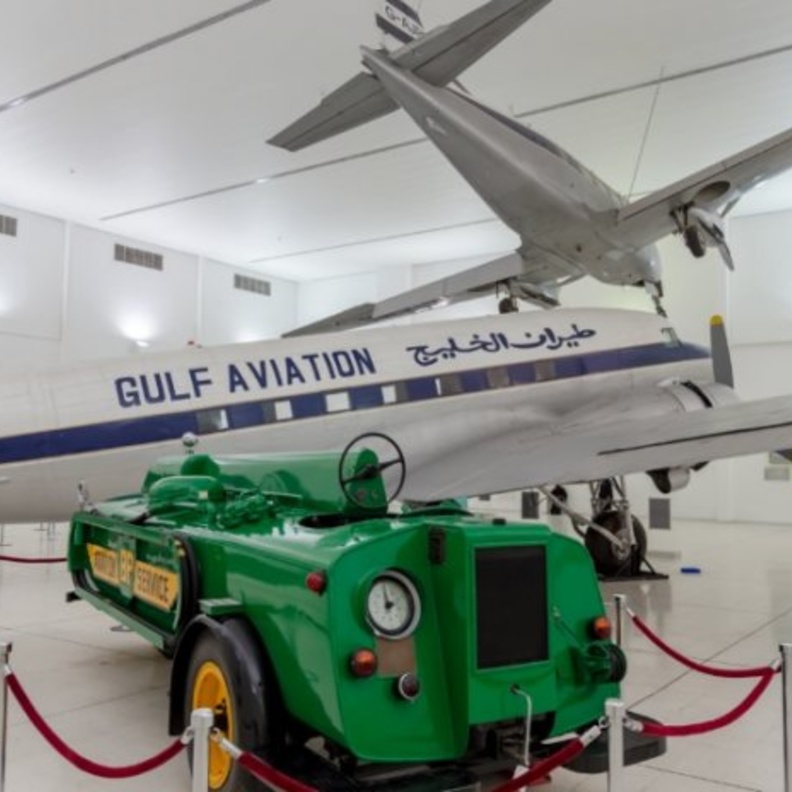 متحف محطة الشارقة الجوية.. وجهة تراثية أصيلة تحكي تاريخ الطيران بالإمارات 