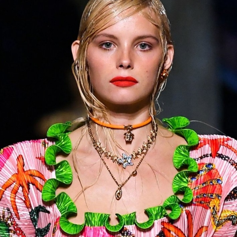 من عروض أزياء فيرساتشي Versace