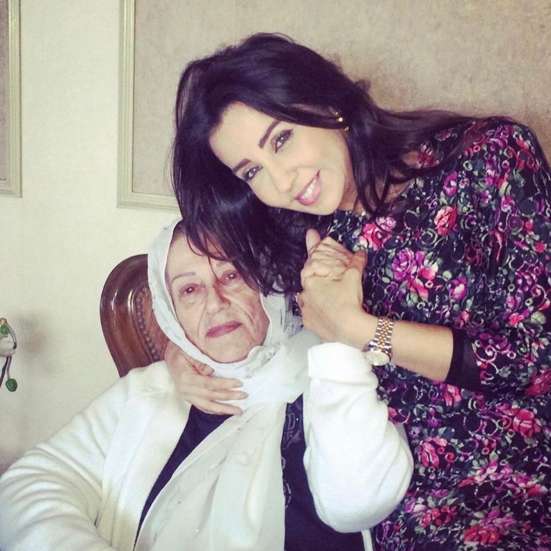 الإعلامية رابعة الزيات