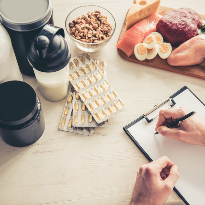  الطريقة الصحيحة لاستهلاك المكملات الغذائية