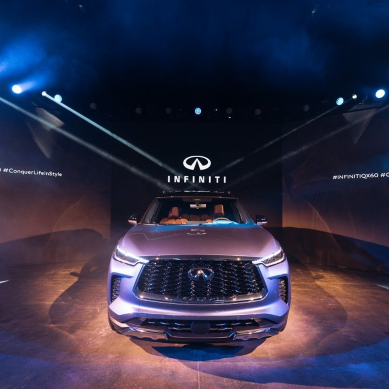 سيارات فاخرة