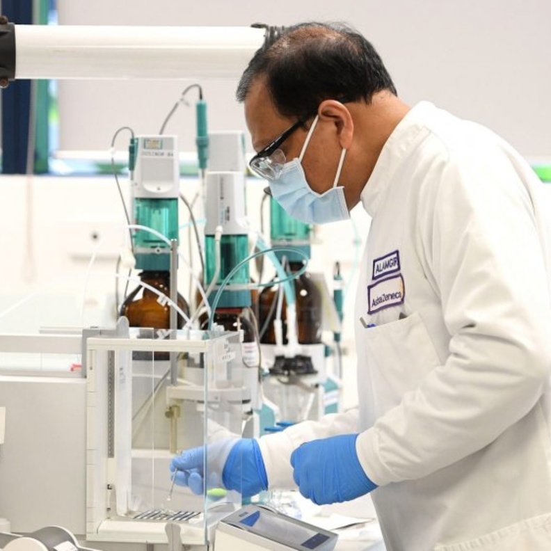 السعودية الأولى عربيا في التعليم الإلكتروني والأولى في نشر أبحاث كورونا