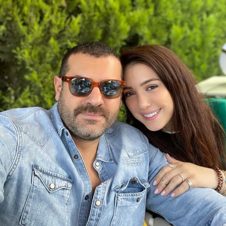  عمرو يوسف مع كندة علوش- انتسغرام عمرو يوسف