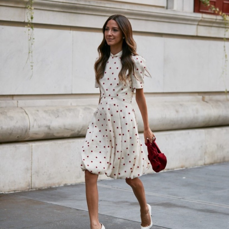 احدث موديلات فساتين باللون الابيض موضة هذا الموسم