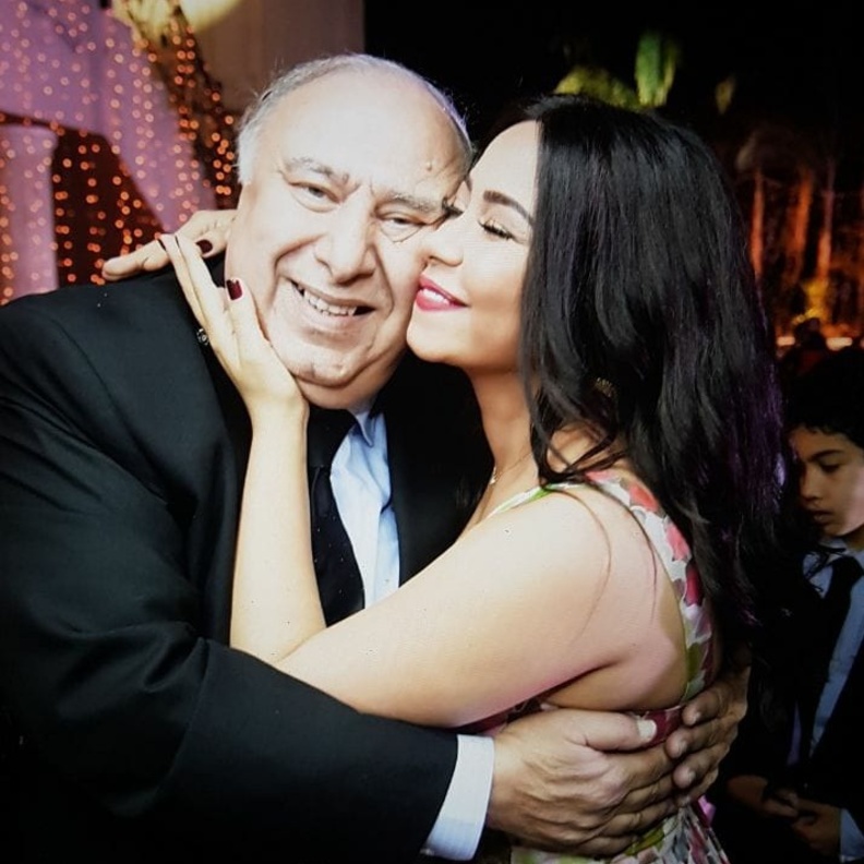 شيرين عبد الوهاب وحماها حسين حبيب - صورة من فيسبوك حسين حبيب