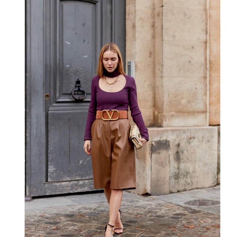 افكار شبابية لاعتماد الشورت الطويل موضة هذا الموسم