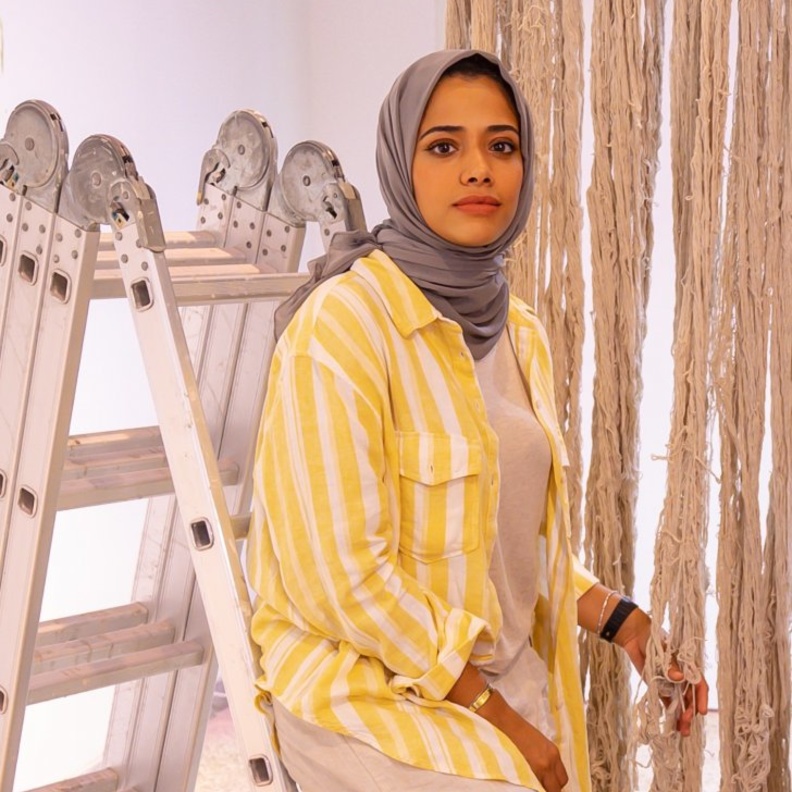 الفنانة الإماراتية عفراء الظاهري