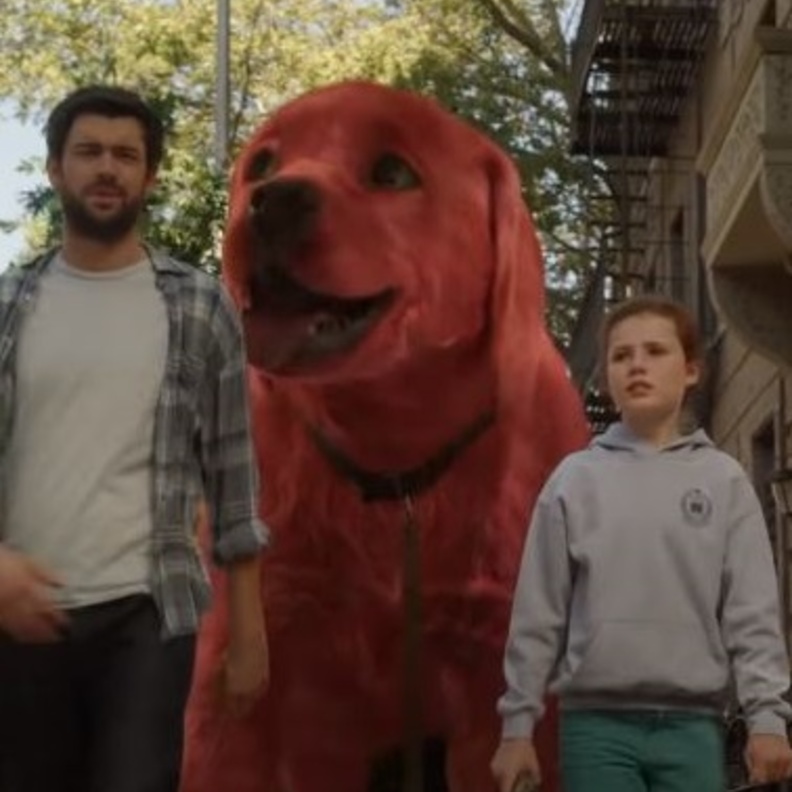 صورة من البرومو الرسمي لفيلم "Clifford The Big Red Dog" 