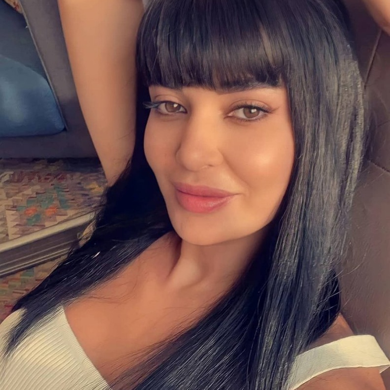 سيرين عبد النور وابنتها تاليا بـتسريحة شعر مماثلة ..هل تتقاسمان الشبه؟