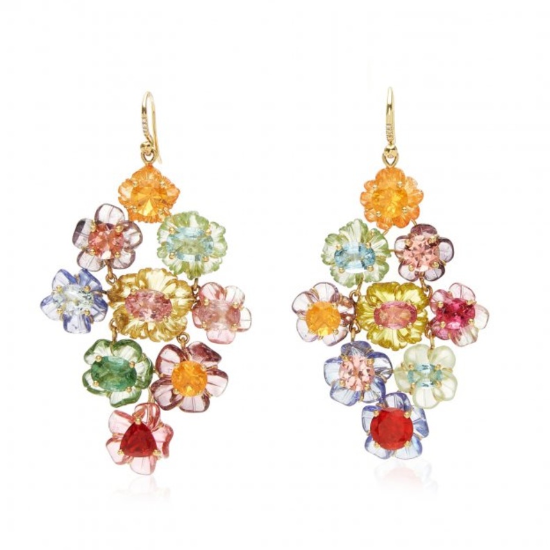  أقراط من أيرين نيويرث Irene Neuwirth