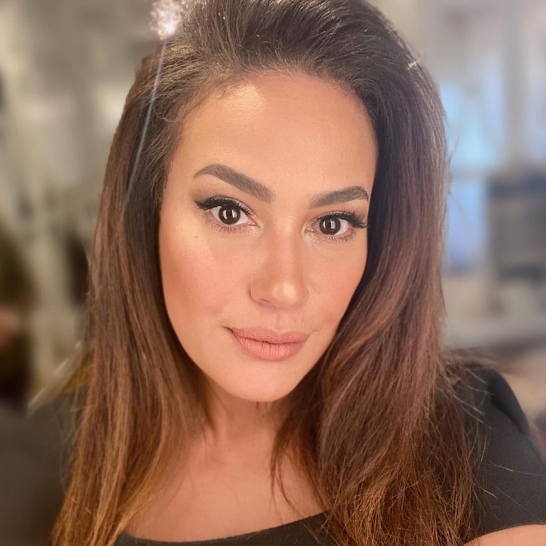 نجمات يرفعن شعار المكياج الناعم .. ياسمين عبد العزيز وهند صبري أبرزهن