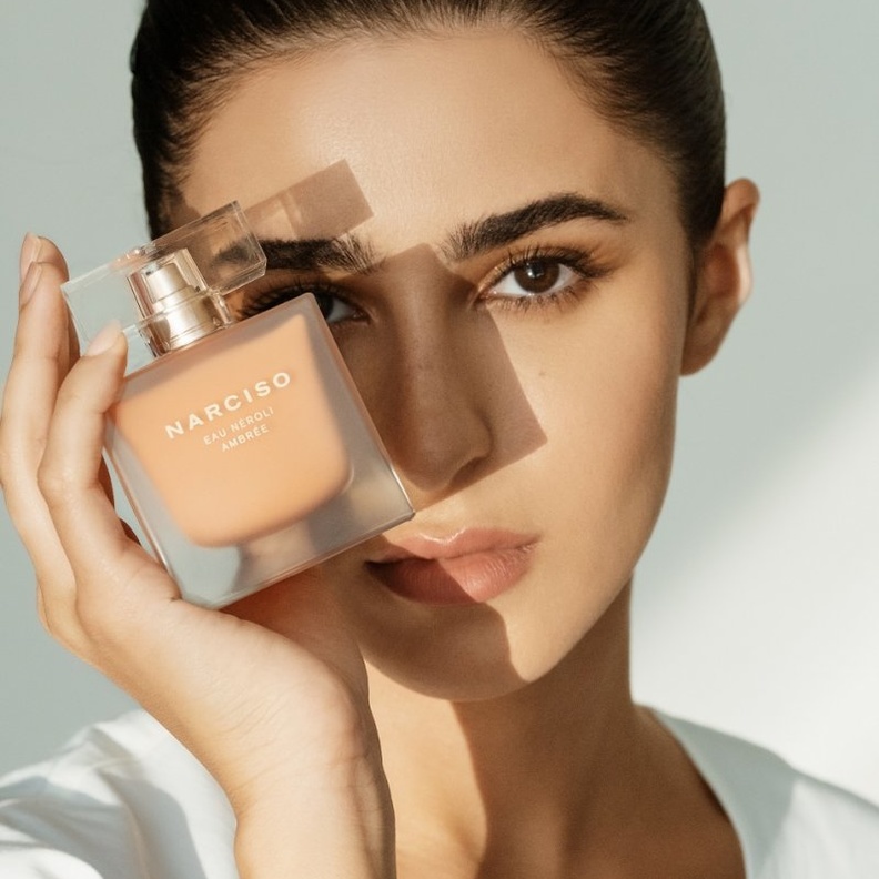 جلسة تصويرية خاصة بعطر Eau Neroli Ambree من Narciso Rodriguez  