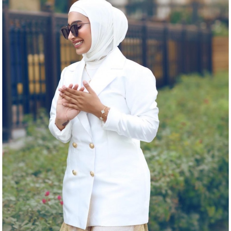 موديلات ازياء تناسب العمل للمحجبات من وحي اطلالات نوف العصفور