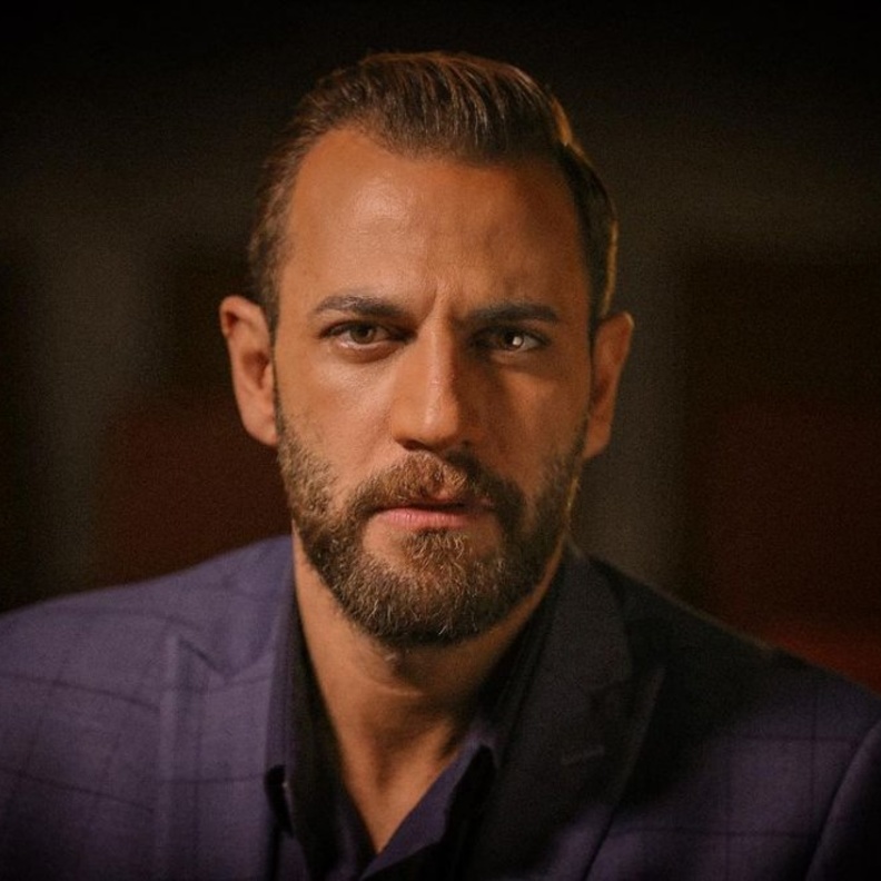 نيقولا معوض