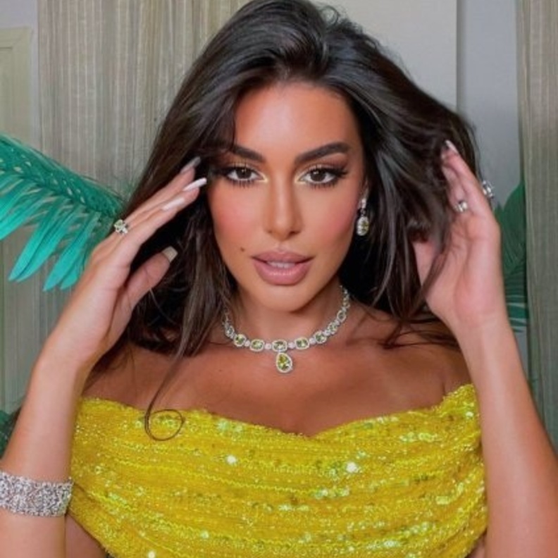 أحدث الإطلالات الجمالية لـ ياسمين صبري 