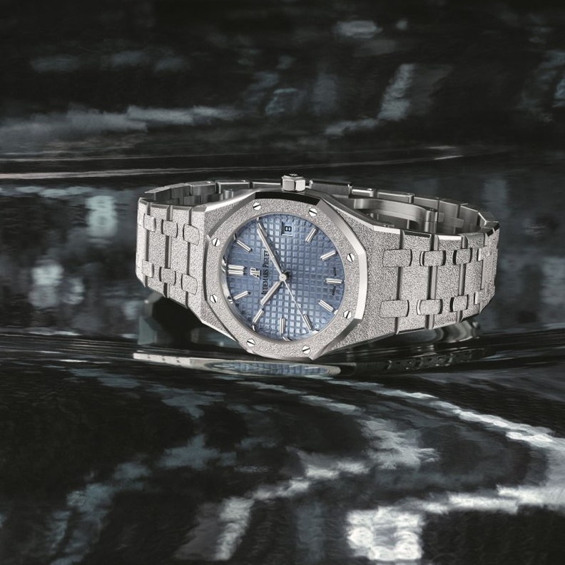 -ساعة Royal Oak Frosted Gold Automatic من Audemars Piguet