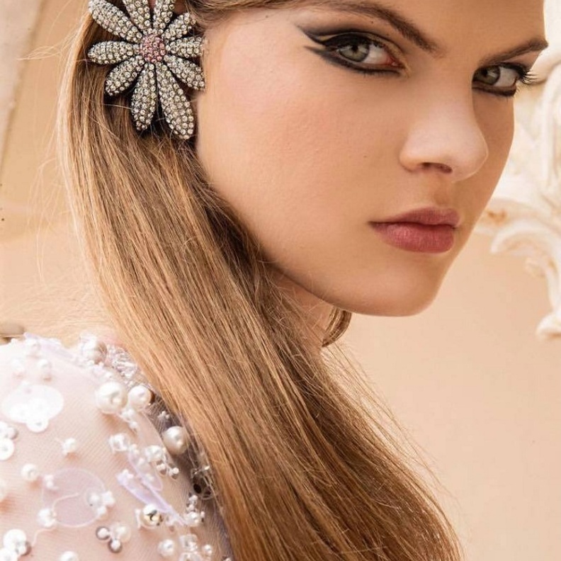 صيحات مكياج خريف 2021 من دار Georges Hobeika- الصورة من حسابه الخاص على انستغرام 2021