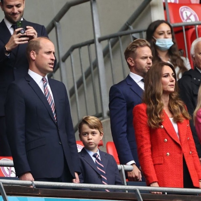 الأمير ويليام وكيت ميدلتون وابنهم الأمير جورج