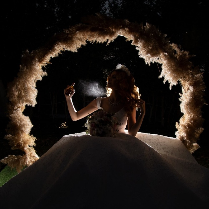 تصوير العروس بكاميرا المصورة السعودية آيات اللويمي