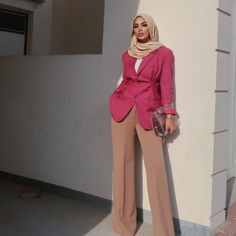 افكار لتنسيق البنطلون الواسع للمحجبات لاطلالة جذابة في عيد الاضحى 2021