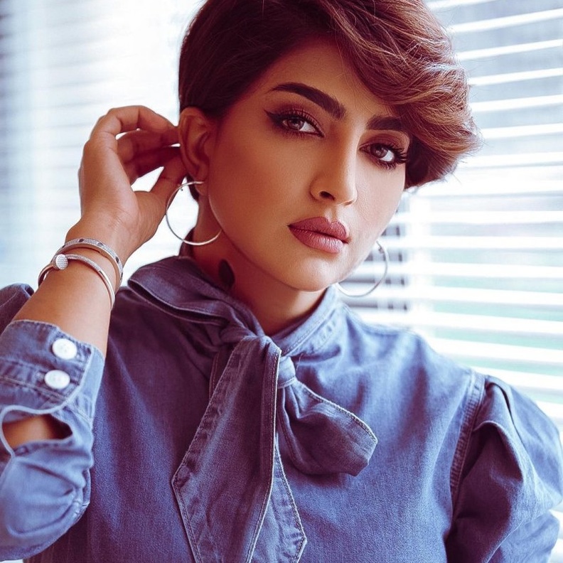 قصات شعر قصيرة 